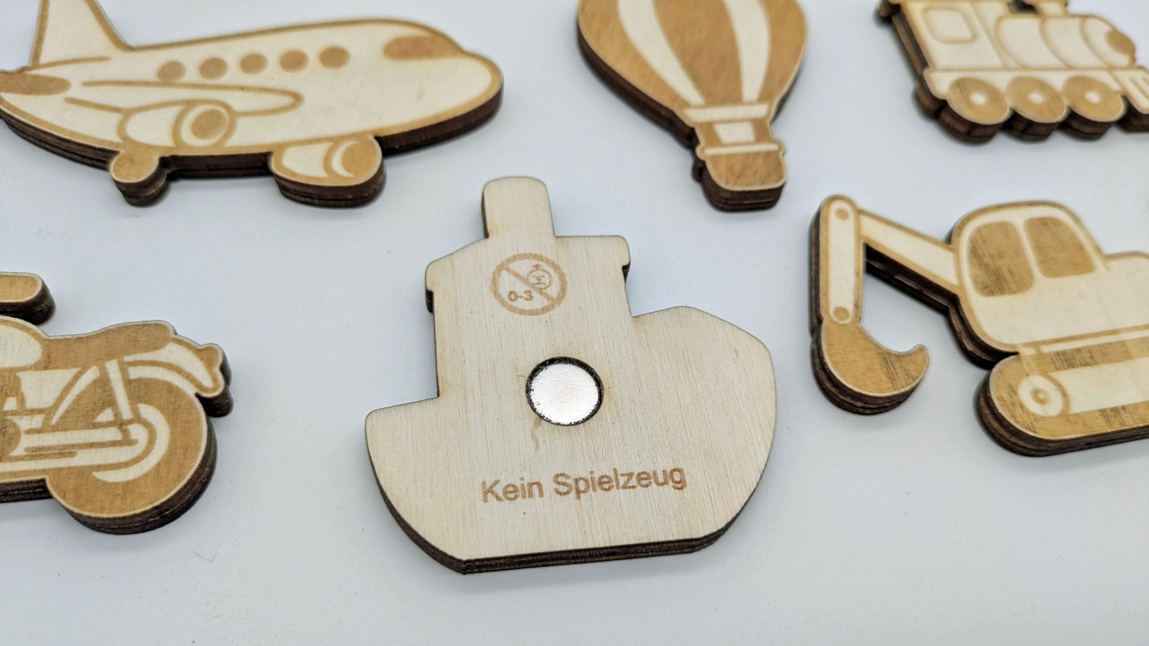 🚜 10er Set Fahrzeug-Magnete – Handgefertigter Fuhrpark aus Holz